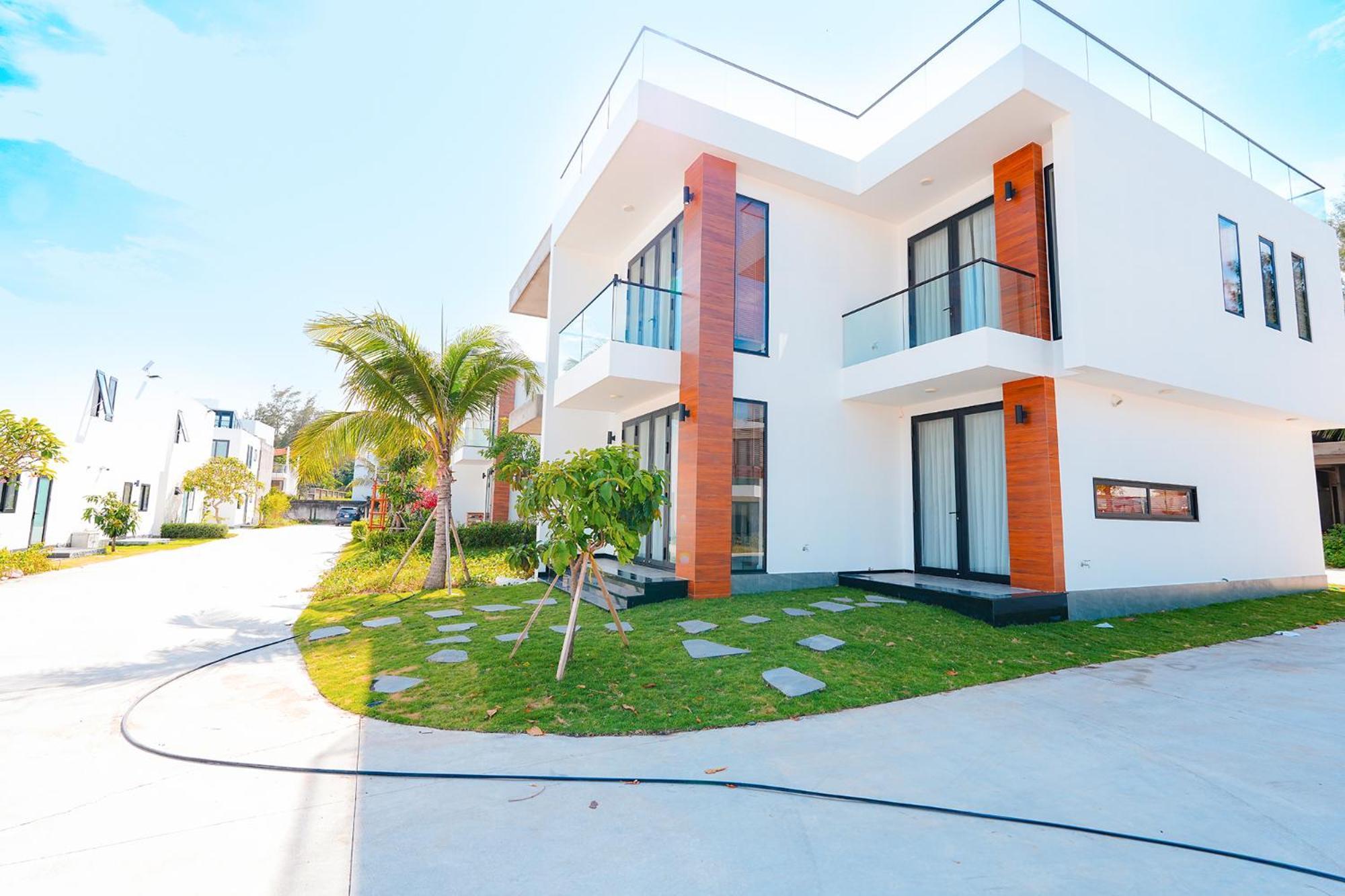 Biet Thu Mat Tien Bien Saint Simeon Resort Vung Tau Buitenkant foto